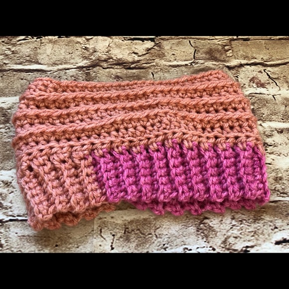 Winter twisted headband ear warmer - Picture 4 of 5